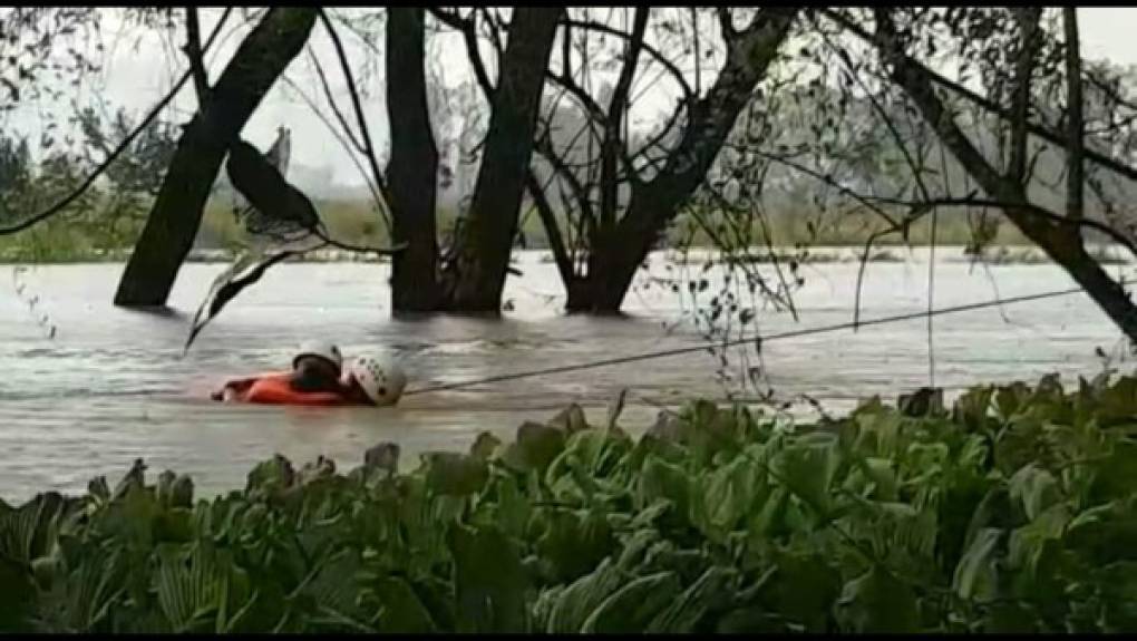 Las lluvias en Catamacas inundaron varias poblaciones.