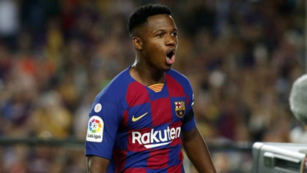 Ansu Fati: El joven delantero ascenderá del Barça B al primer equipo.
