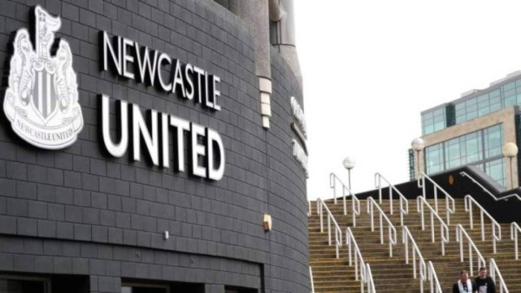 Las negociaciones para la compra del Newcastle inglés por tres temporadas por tres inversores de Singapur se hallan 'en un estado avanzado', anunció el conglomerado con base en París, semanas después de que fracasara la operación de compra del club de la Premier por sauditas.<br/>