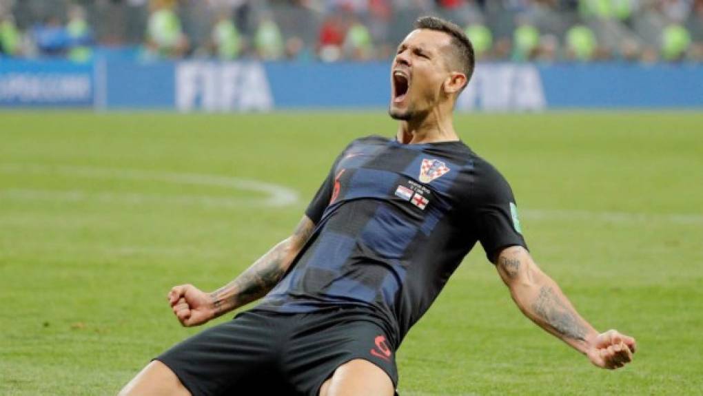 Según apunta la prensa inglesa, el Zenit de Rusia tendría interés en la contratación del zaguero croata Dejan Lovren, quien abandonaría el Liverpool en la presente sesión de mercado.<br/>