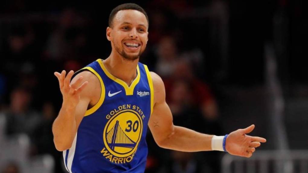 9. Stephen Curr: el basquetbolista también de los Golden State Warriors de la NBA es el noveno deportista mejor pagado con 79.8 millones de dólares.