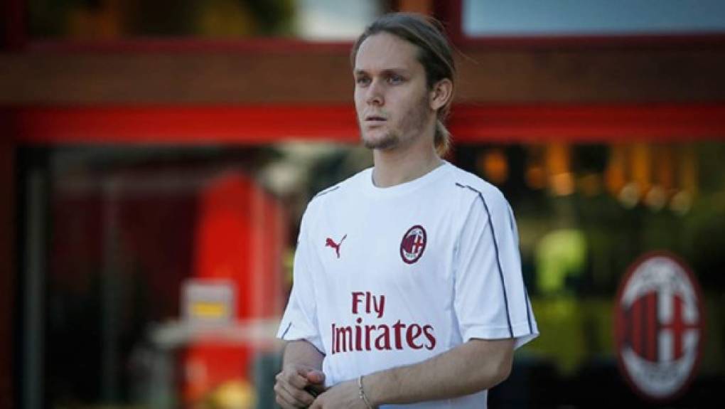 Alen Halilovic: El mediocampista no seguirá en el AC Milan y diversos medios señalan que podría regresar a la Liga de España.