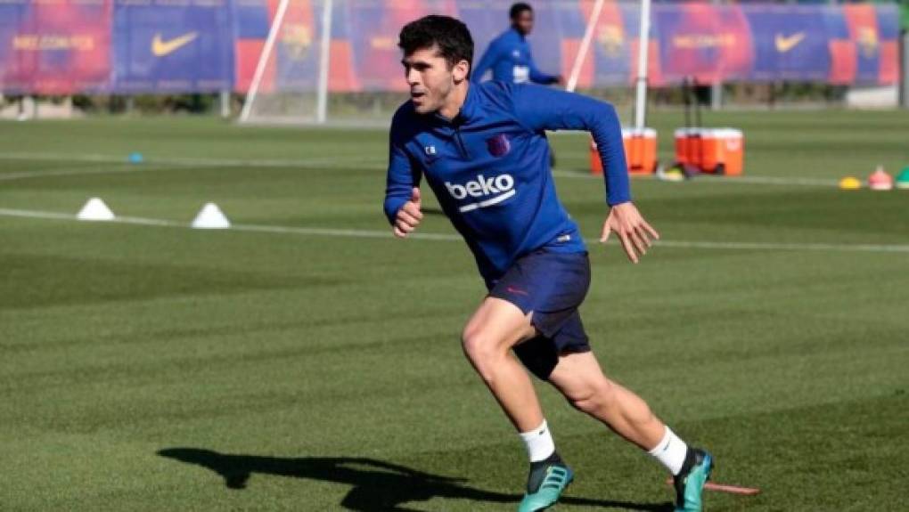 Carles Aleñà ya no entrenó con el Barcelona ya que alista detalles para unirse al Getafe. El propio Koeman reveló que el jugador saldrá del cuadro catalán ya que no goza de su confianza.<br/>