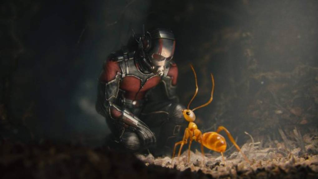 Ant-Man es una creación de Stan Lee con Jack Kirby. En las historietas, Hank Pym, identidad verdadera de Ant-Man, es quien crea al villano Ultron. <br/>