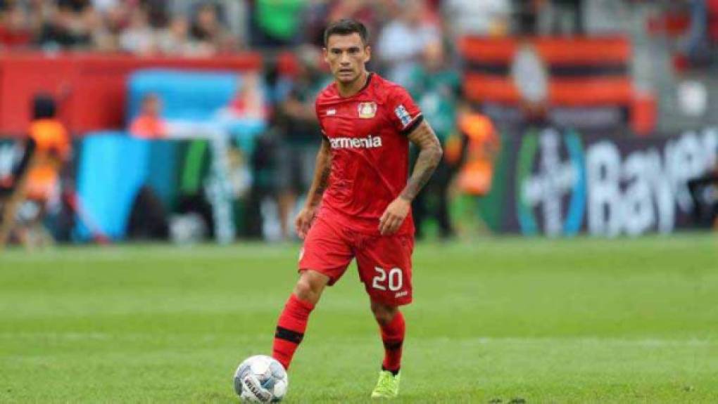 <br/>Charles Aránguiz: El mediocampista chileno podría llegar al Inter de Milán. Medios italianos informan que el equipo está tras los pasos del jugador que destaca en el Bayer Leverkusen de Alemania.