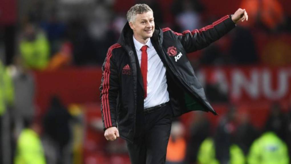 Solskjaer: El entrenador noruego fue confirmado como estratega del Manchester United para la próxima campaña y contará con un presupuesto de 230 millones de euros para remodelar su plantilla. Según Daily Mirror, el conjunto inglés invertirá este dinero en varios cracks.