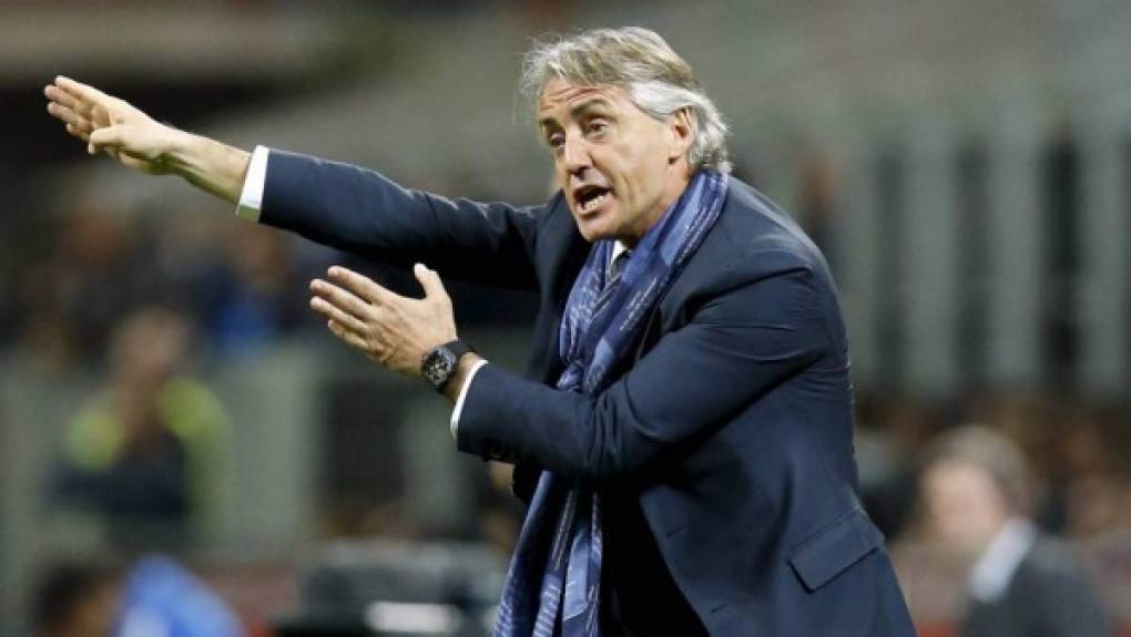 El entrenador del Zenit de San Petersburgo, Roberto Mancini, reconoce en una entrevista que publica L'Equipesu admiración por el club parisino, al que considera favorito en su eliminatoria contra el Real Madrid. 'Me gustaría entrenar al PSG', asegura el técnico.