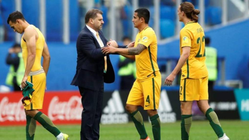 Ange Postecoglou decidió hacerse a un lado de la Selección de Australia pese a que clasificó al Mundial tras vencer a Honduras en el repechaje. El equipo australiano esperará hasta en febrero para anunciar a su nuevo timonel.