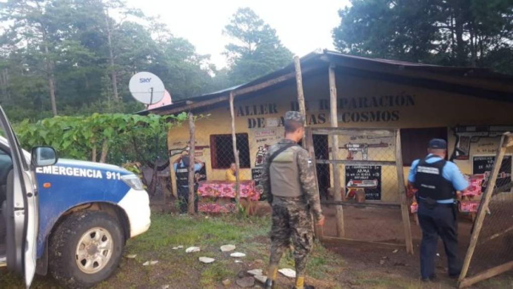 En La Esperanza las autoridades dieron captura a Marvin Antonio Domínguez, Alonzo García Vásquez y Santos Gabriel Rodríguez por homicidio.