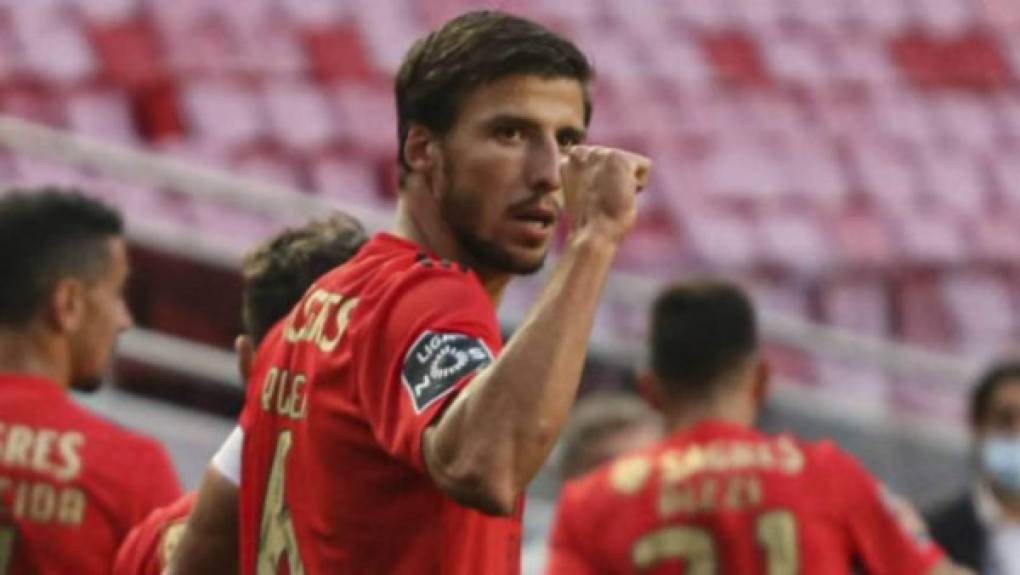 Ruben Dias: El defensor portugués jugará en el Manchester City luego de su buen accionar en el Benfica de Portugal. Llega al conjunto que dirige Pep Guardiola a cambio de 68 millones de euros más otros 3,6 en objetivos.