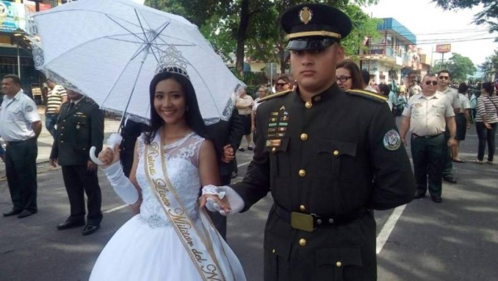 La reina del Liceo Militar del Norte en San Pedro Sula.