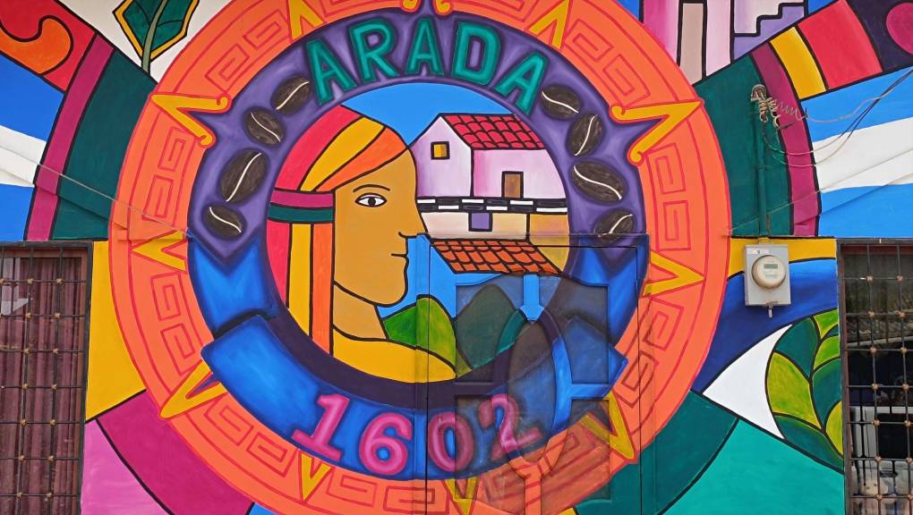 El municipio de Arada fue fundado desde el año 1602. En el lugar sus pobladores son amables y carismáticos con todos los turistas.