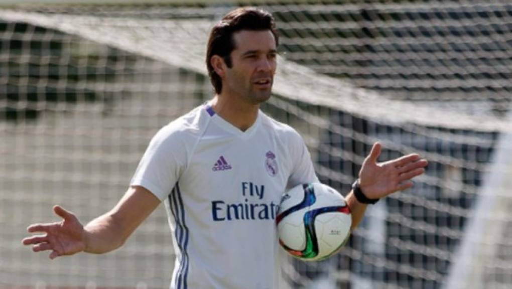 Santiago Solari es el actual entrenador del Real Madrid Castilla. El argentino como jugador militó en clubes como Real Madrid, Inter, Atlético de Madrid, River, San Lorenzo.