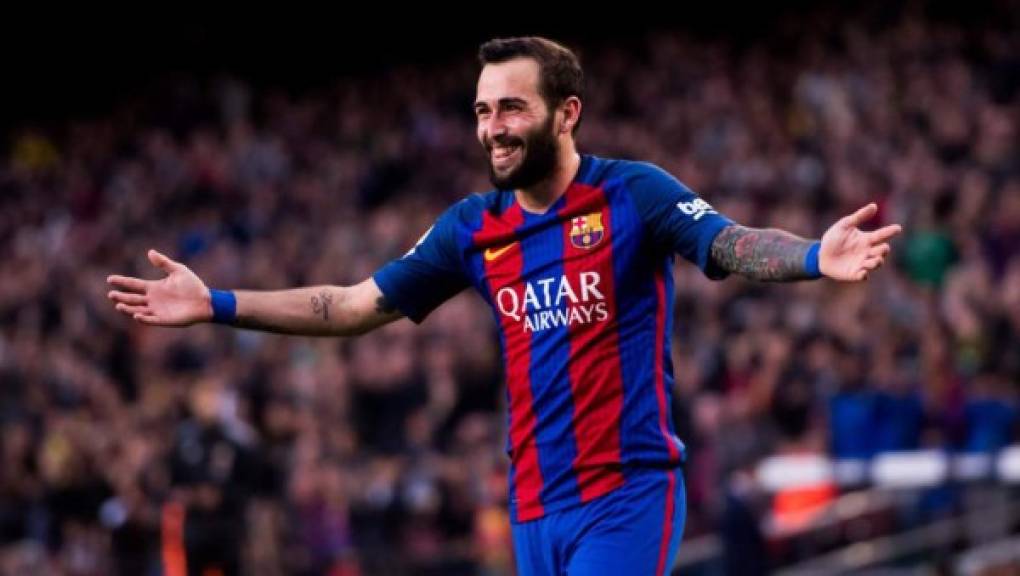 Aleix Vidal: El extremo español es otro de los jugadores que estaría saliendo del FC Barcelona debido a que cuenta con pocos minutos. El Sevilla se ha interesado en sus servicios, además en Italia lo buscan.