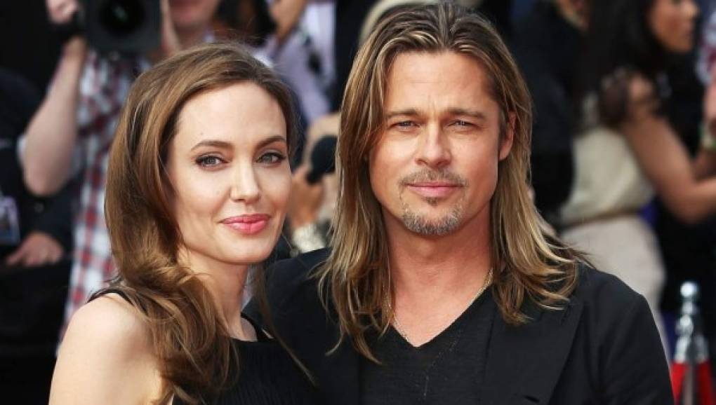 Después que se anunciará la tregua entre Angelina Jolie y Brad Pitt, las cosas han ido mejorando para la familia. Al parecer Pitt hizo varios viajes para pasar tiempo con Jolie, mientras esta estuvo en Camboya rodando su película 'First They Killed My Father'. Una fuente reveló al portal E! que el actor viajó a Camboya y que Shiloh, Maddox, Knox, Vivienne, Zahara y Pax pasaron tiempo con ambos.<br/>