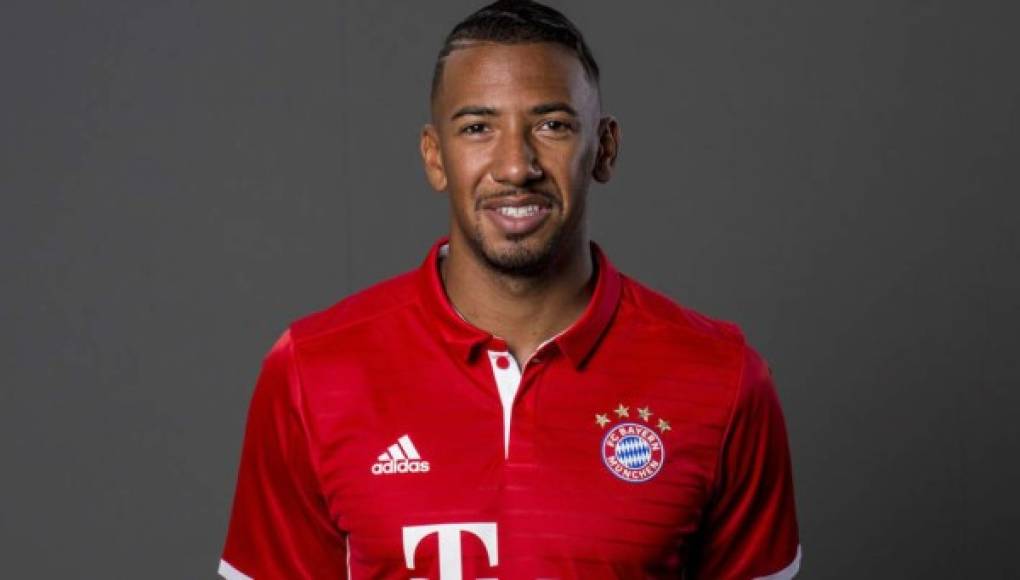 8- El central Jerome Boateng del Bayern Múnich, ha sido una de las más comentadas y polémicas de FIFA 17. Supera a otros centrales de renombre como Sergio Ramos o Piqué, lo que ha sido tremendamente cuestionado.