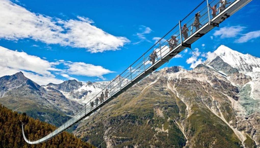 El puente colgante más largo del mundo