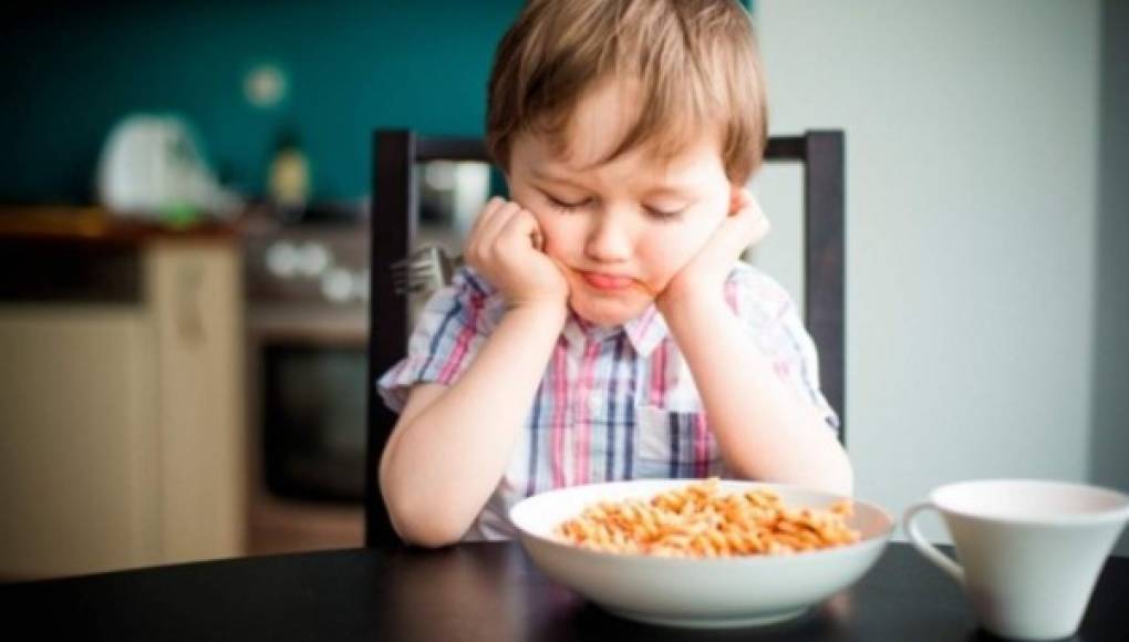 No prohíba ningún alimento a su hijo