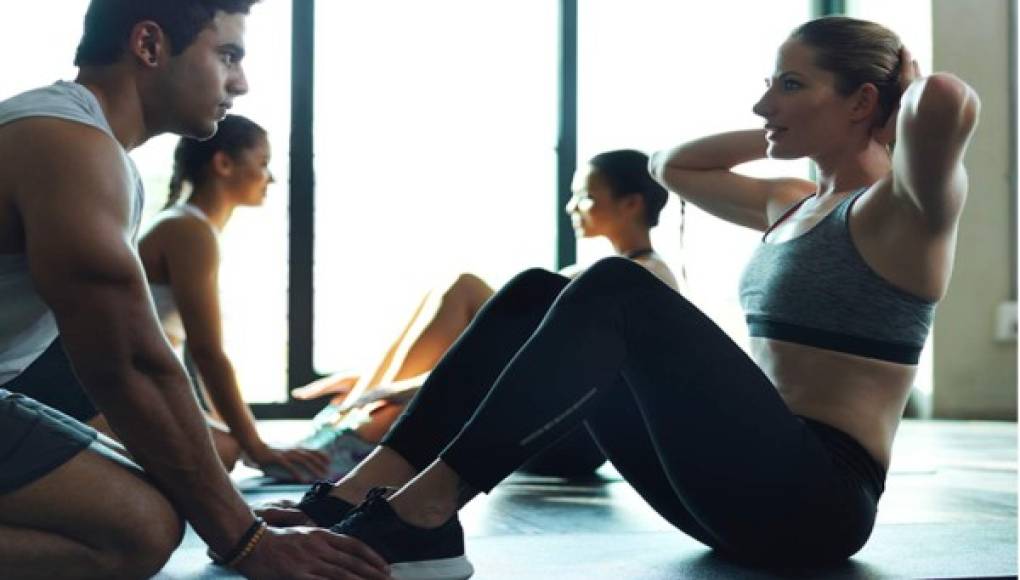 Enamoradísima de su instructor de gimnasio