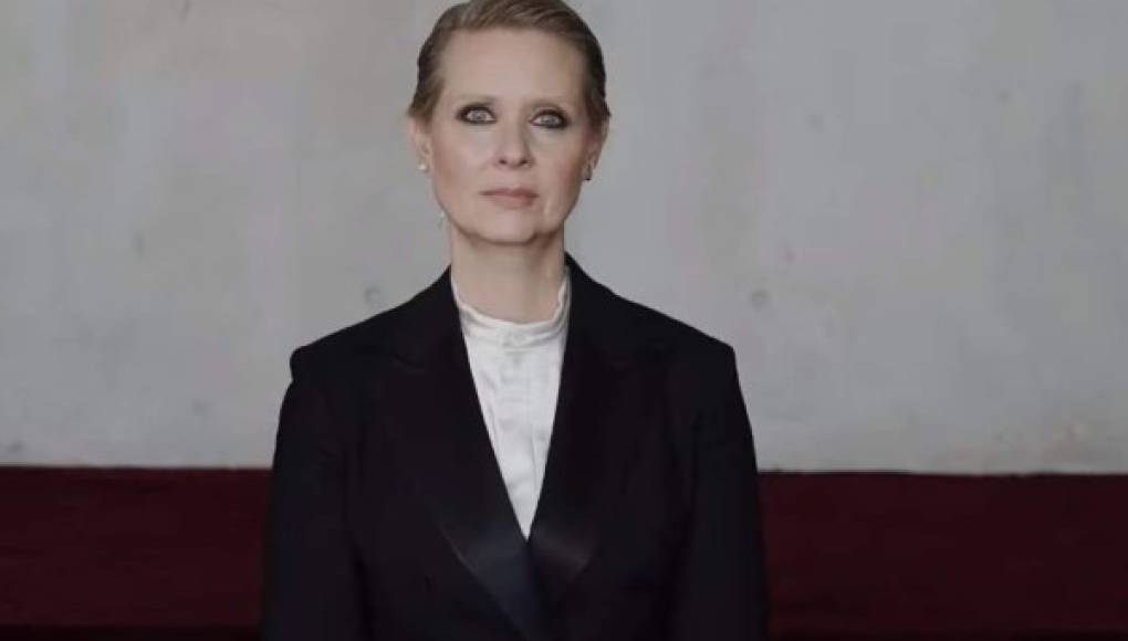 Actúa Cynthia Nixon contra machismo en video viral