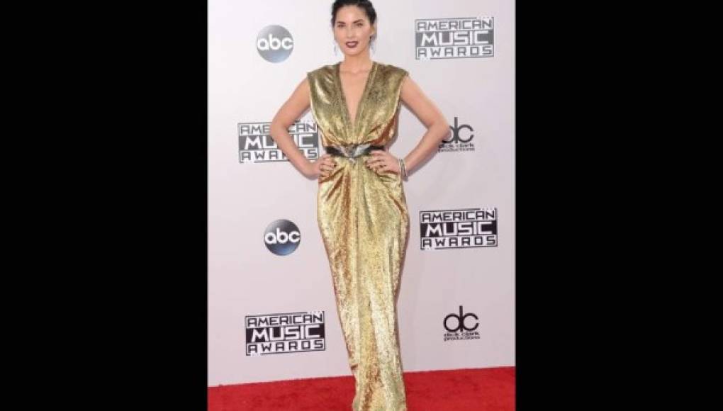 ¿Quién fue la mejor y peor vestida de los American Music Awards?