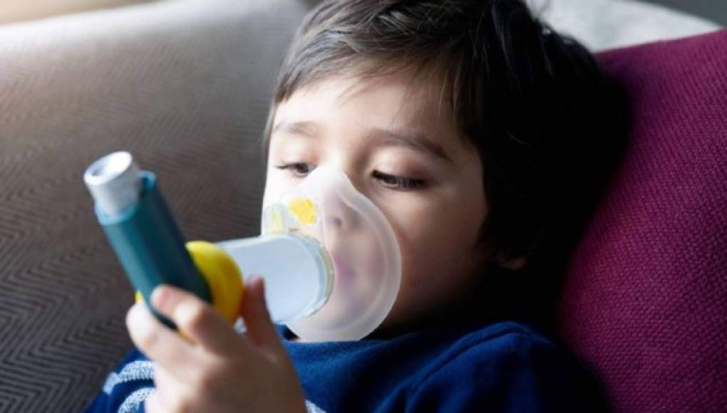 El asma empeora en los niños cuando el hogar está sucio