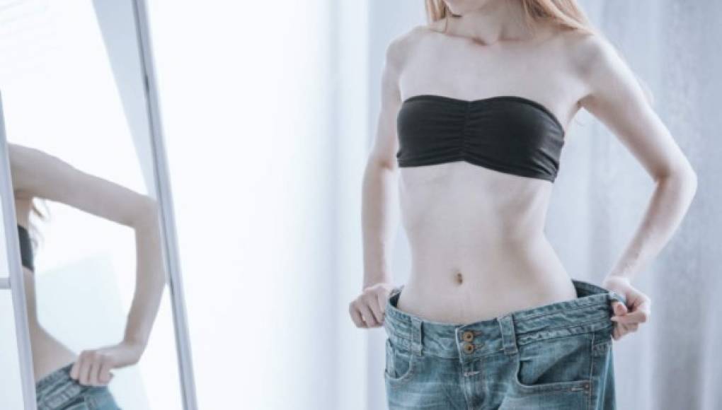 La prevención de la anorexia y bulimia en adolescentes comienza en la casa