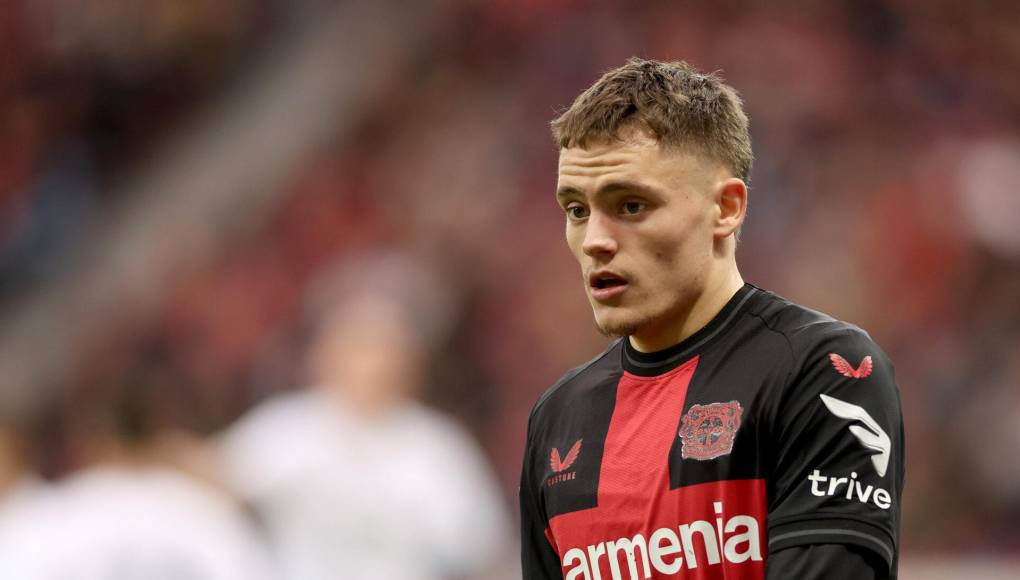 Florian Wirtz tiene 20 años, lleva 4 de ellos jugando al alto nivel en Alemania y el Bayer Leverkusen solamente lo dejará ir por una cifra de 150 millones de euros.