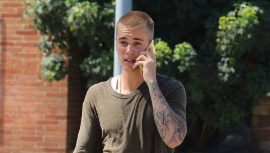 Justin Bieber pasa vergüenza en un restaurante
