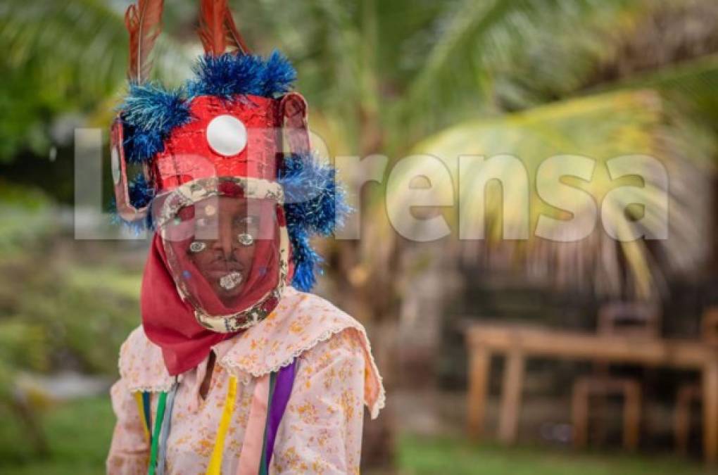 En Honduras los indígenas son los tawahka, tolupán, pech, nahua, misquito, lenca y maya-chortí.<br/><br/>