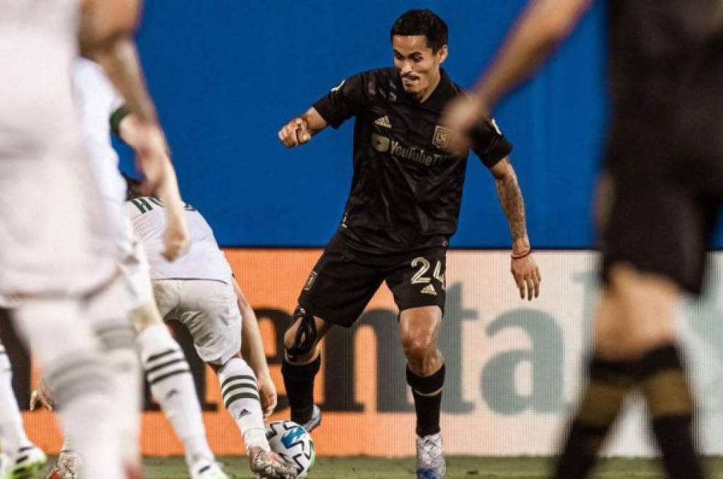 Andy Nájar: El futbolista hondureño podría volver al fútbol europeo. Luego de que fue dado de bajar por Los Angeles FC, el catracho suena para regresar a la Liga de Bélgica ya que el Standar Lieja estaría interesado en ficharle.