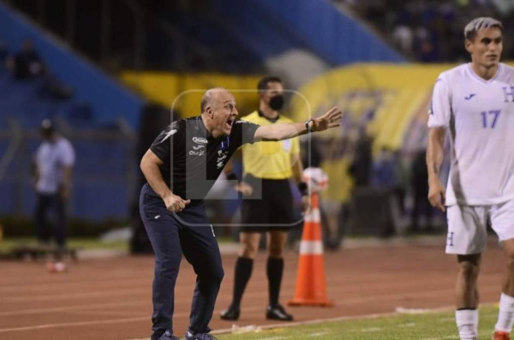 La continuidad de Fabián Coito en la selección de Honduras depende de un triunfo contra Costa Rica. Si no vence a los ticos será sustituido. A continuación te informamos sobre los entrenadores candidatos para un posible reemplazo del uruguayo.