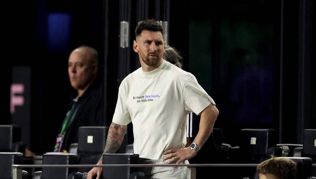 Tras impedir que se sacara una foto con el jugador argentino, el guardaespaldas de Leo Messi tuvo que volver a intervenir en el escándalo que se dio con el entrenador asistente de Rayados.