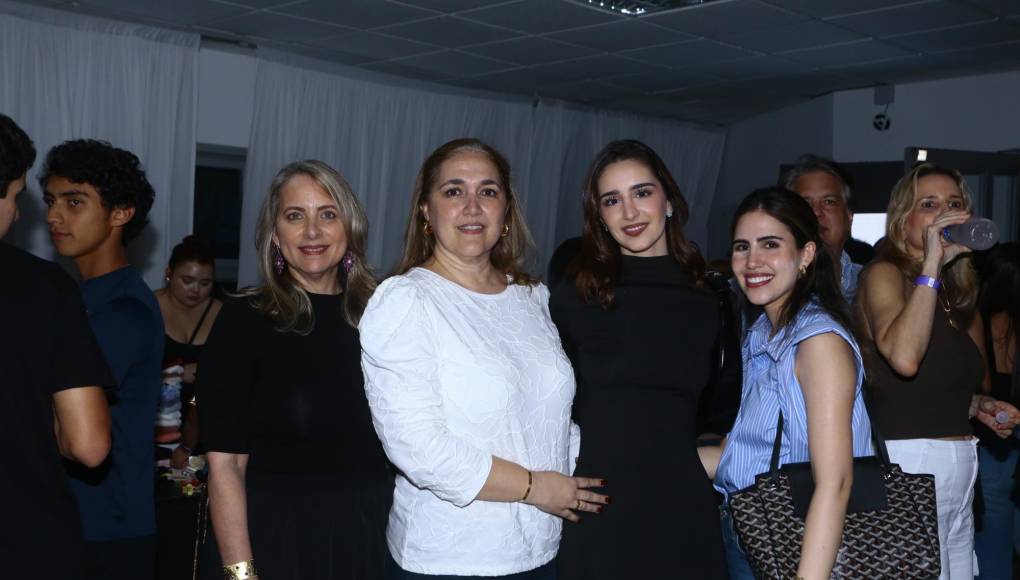 María Vitanza, Celeste Fajardo, Micaela Fajardo e Ingrid de Vitanza