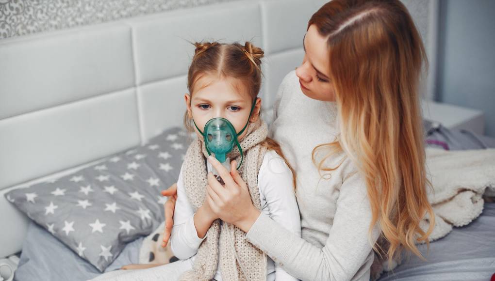 La capa de humo que hay en varias ciudades aumenta las crisis de asma