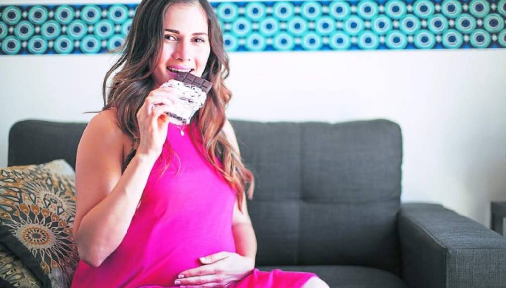 El ejercicio y comer antojos es posible durante el embarazo