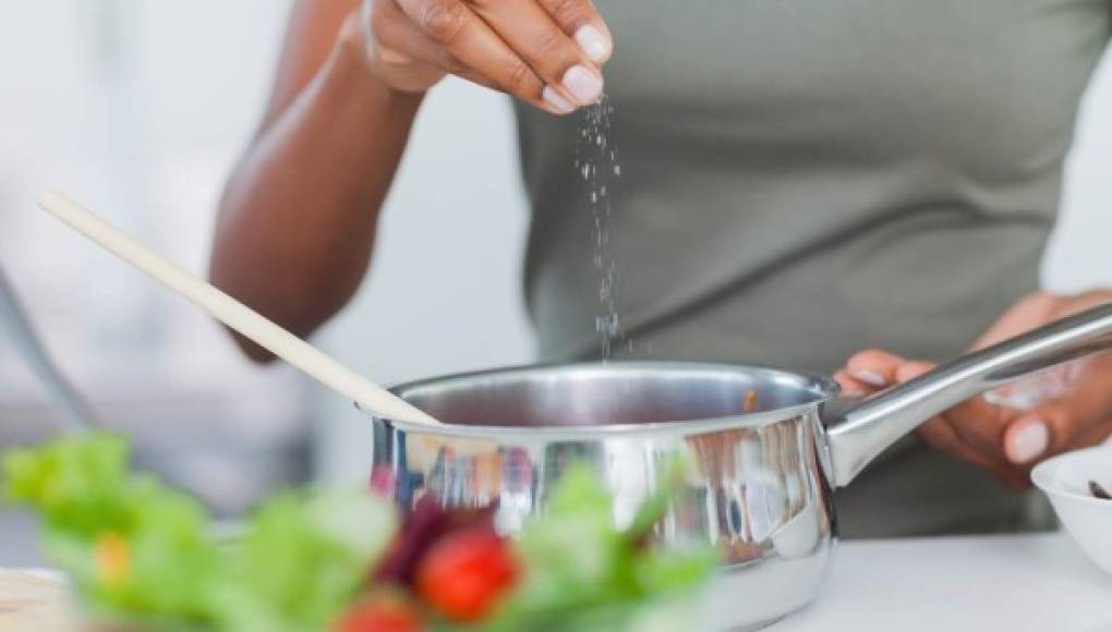 Dele sabor a su comida con hierbas con aroma a regaliz