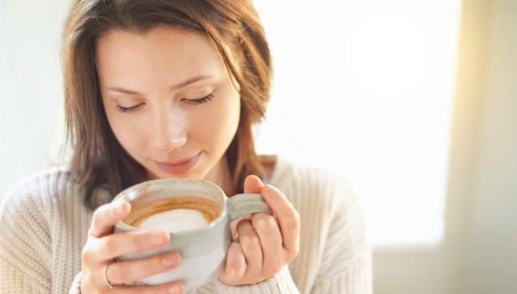 El café podría tener un efecto más grande en el cuerpo de lo que se pensaba, según un estudio