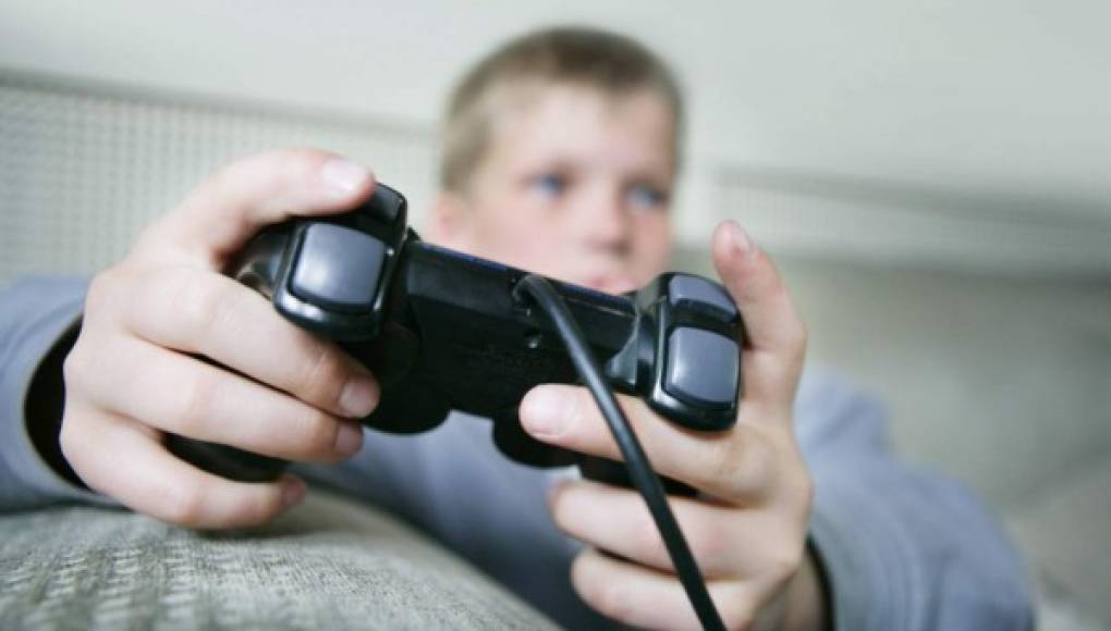 Padres existe un trastorno por jugar video juegos  