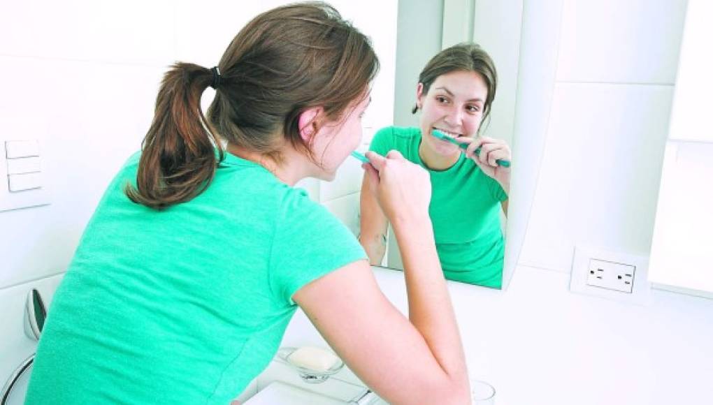 Un mal cuidado de los dientes afecta su salud en general