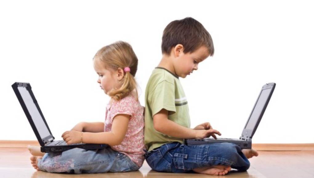 Nuevas tecnologías: 'niños enganchados y padres desconectados”