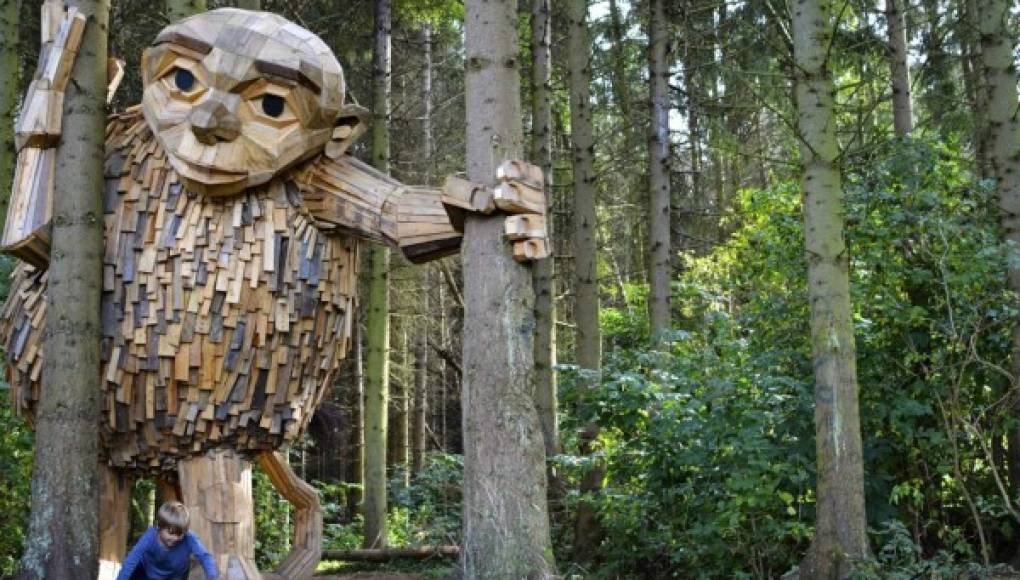 Gigantes de madera invanden los bosques