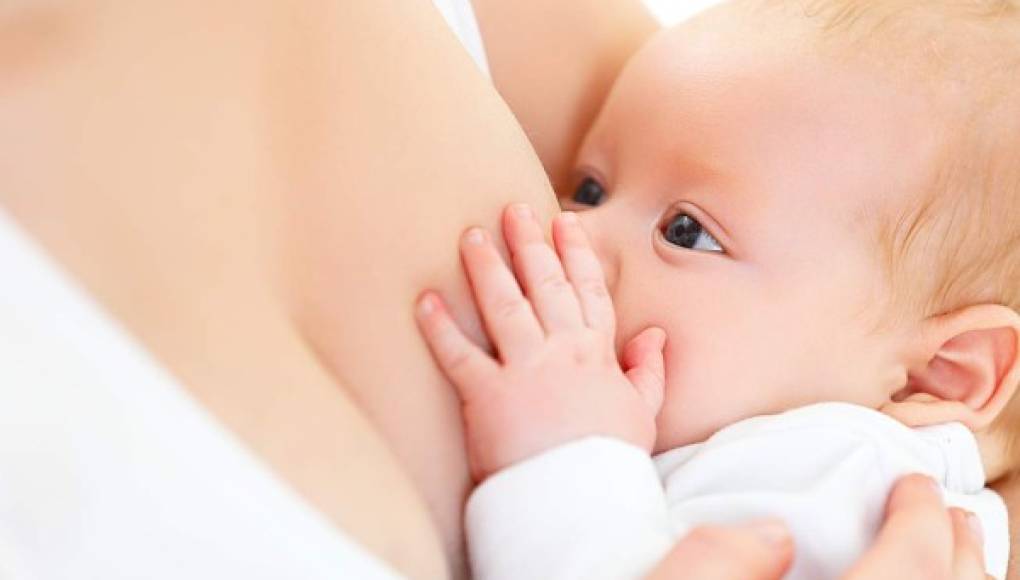 Nueva estrategia en favor de lactancia materna, que lucha por ganar adeptas