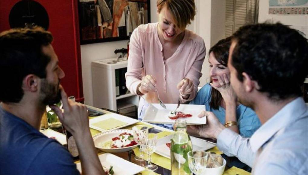 El 'social dining' o comer en casas ajenas, la nueva moda nacida en Francia