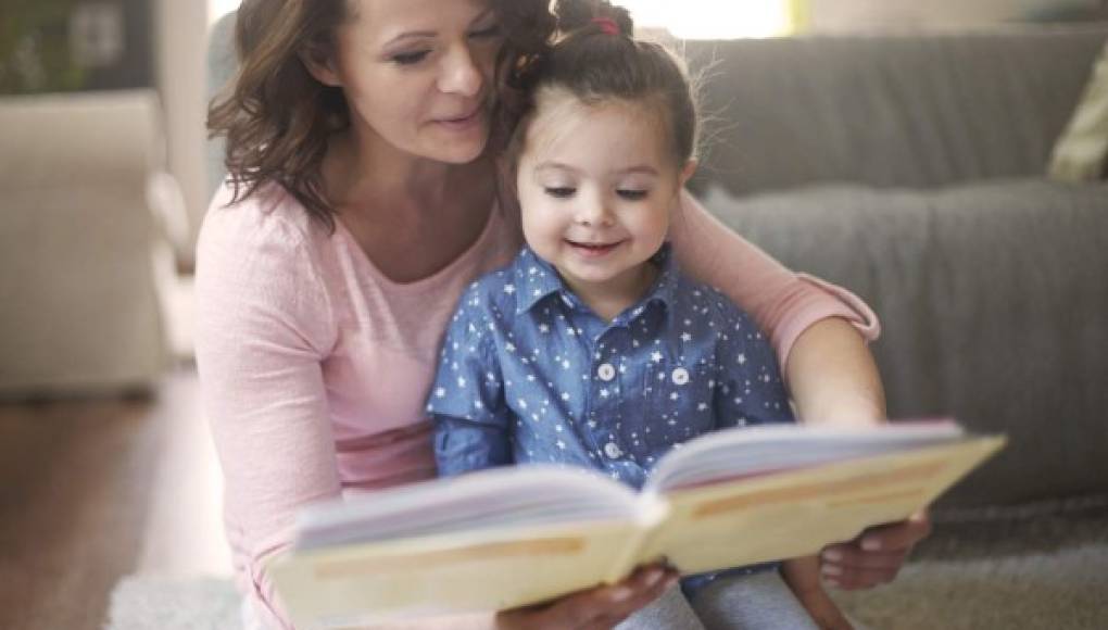 Leer estimula el aprendizaje de los niños