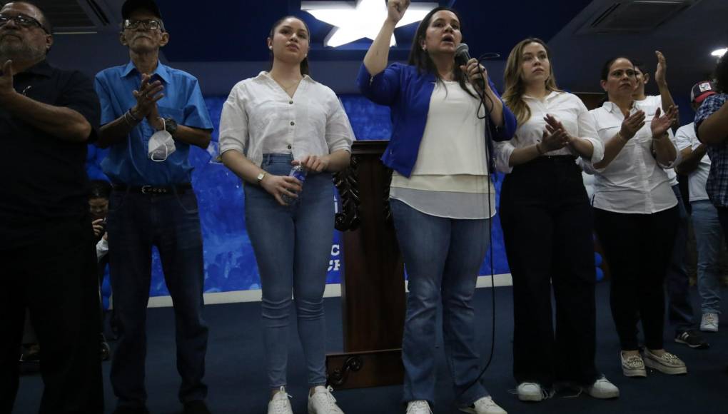 La ex primera dama de Honduras Ana García Carías, esposa de Juan Orlando Hernández, buscará ser presidenciable por el Partido Nacional