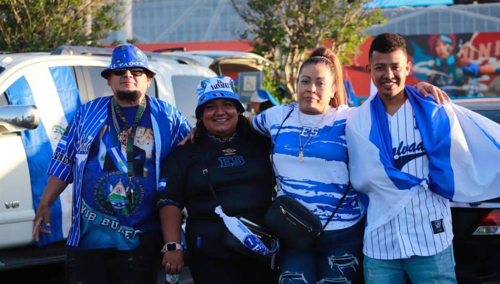 La Selecta también contó con la pasión de su afición en Houston.