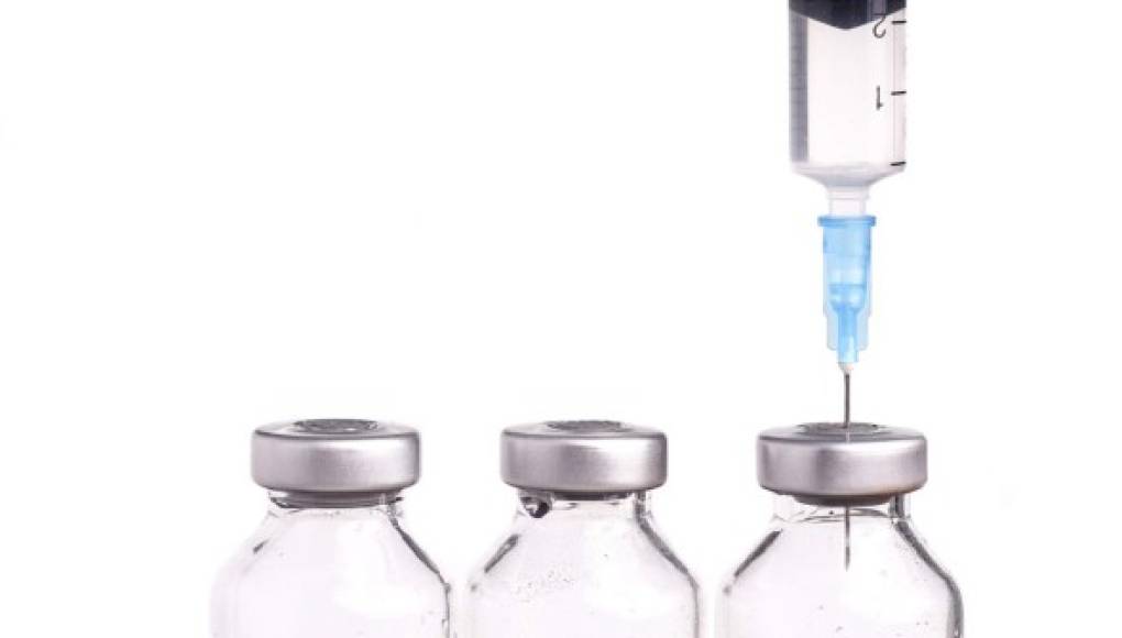 OMS aprueba primera vacuna conjugada contra fiebre tifoidea apta para bebés