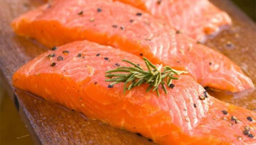 La FDA aprueba el salmón modificado genéticamente