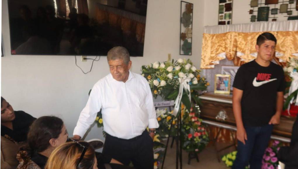El actual edil tocoeño dio palabras de aliento a los familiares de Cantarero, quien dejó ocho hijos.